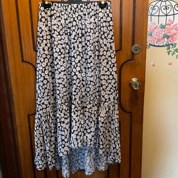 Jay Jays Dresses & Skirts - Jay Jays High Low Maxi Skirt Size AU 14 $15 💜